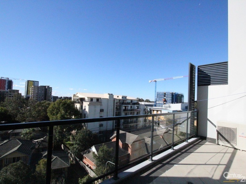 61/29-33 Campbell Street, Liverpool NSW 2170