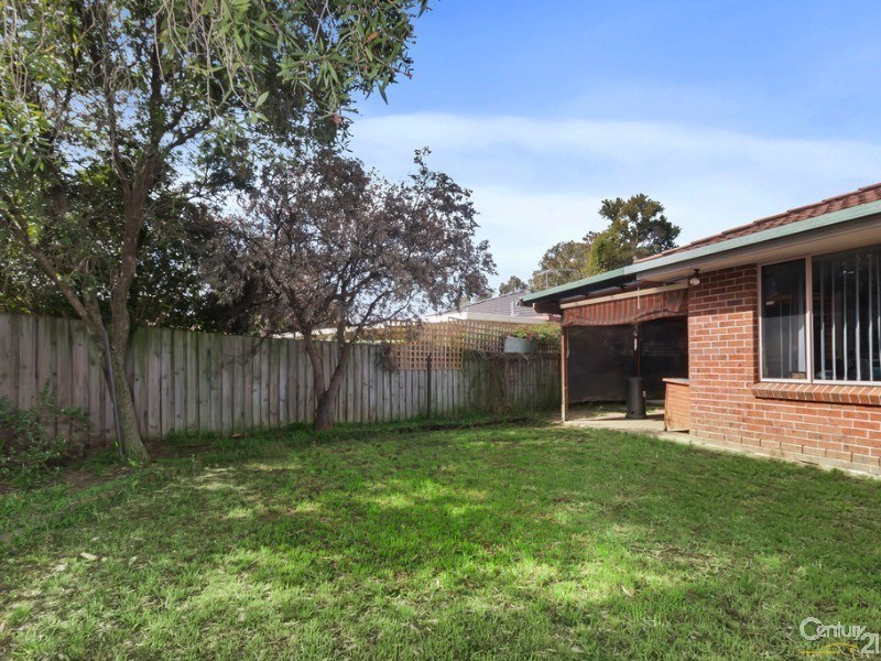 12 Brindabella Drive, Horningsea Park NSW 2171