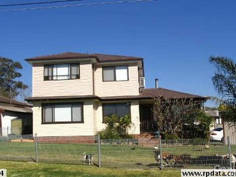 1 CRAYFORD CRESCENT, Mount Pritchard NSW 2170