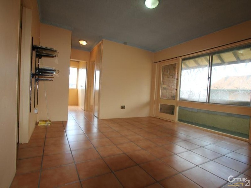 12/28 CHARLES STREET, Liverpool NSW 2170