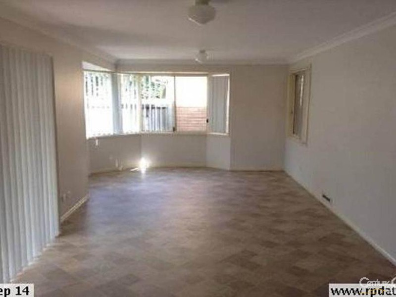 14 WARREGO COURT, Wattle Grove NSW 2173