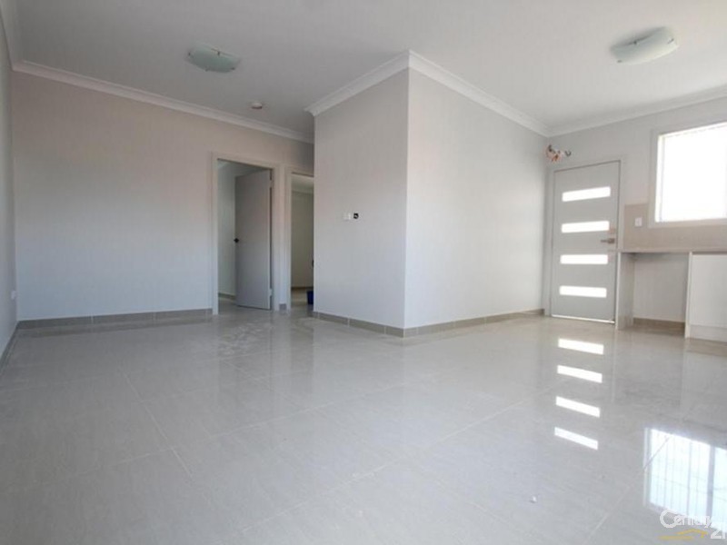 972A WOODVILLE ROAD, Villawood NSW 2163