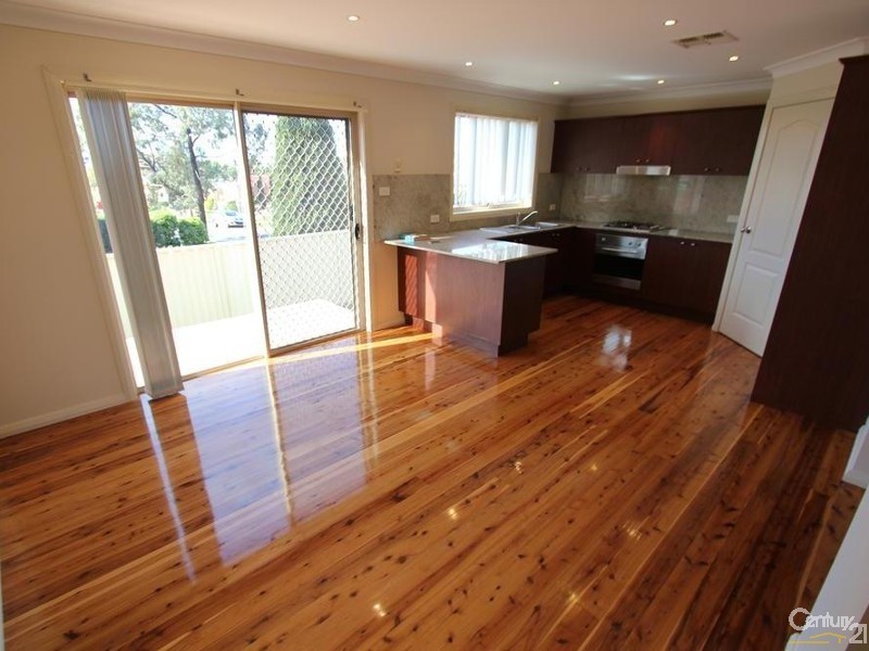 42 Wagga Wagga Street, Prestons NSW 2170