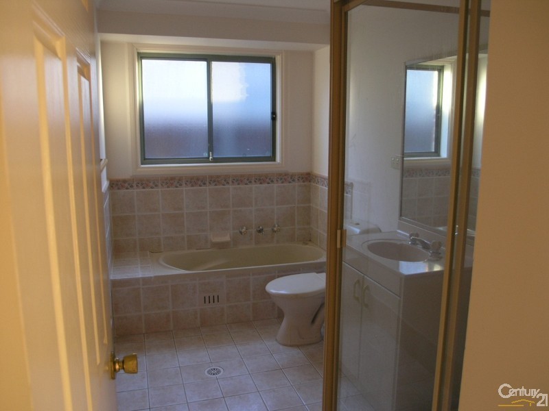 31 PIMELEA PLACE, Rooty Hill NSW 2766