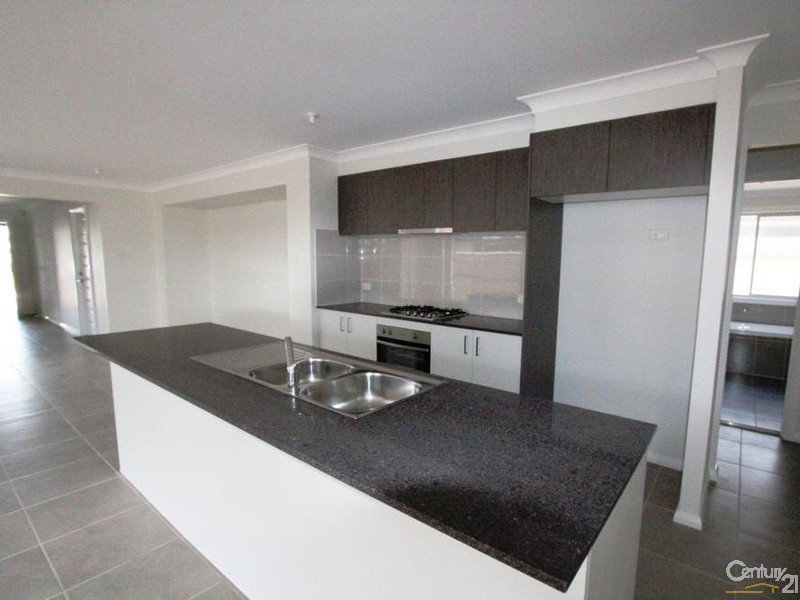 22 HARLAND ROAD, Spring Farm NSW 2570