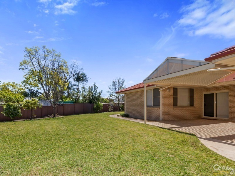 73 O’Brien Parade, Liverpool NSW 2170