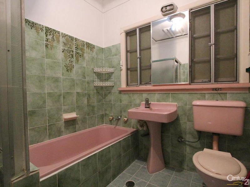 11 NORTHUMBERLAND STREET, Liverpool NSW 2170