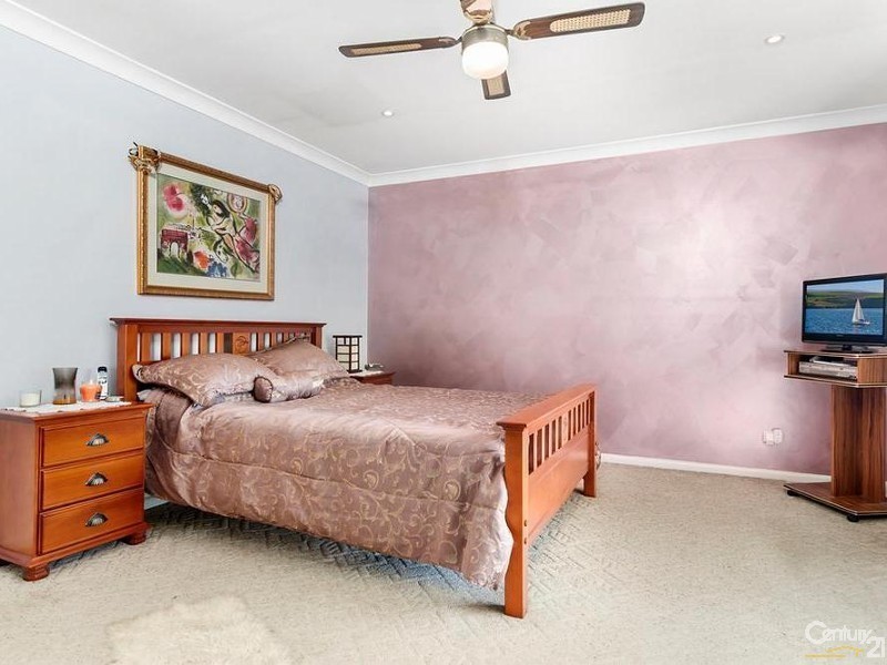 34 Twenty Second Avenue, West Hoxton NSW 2171