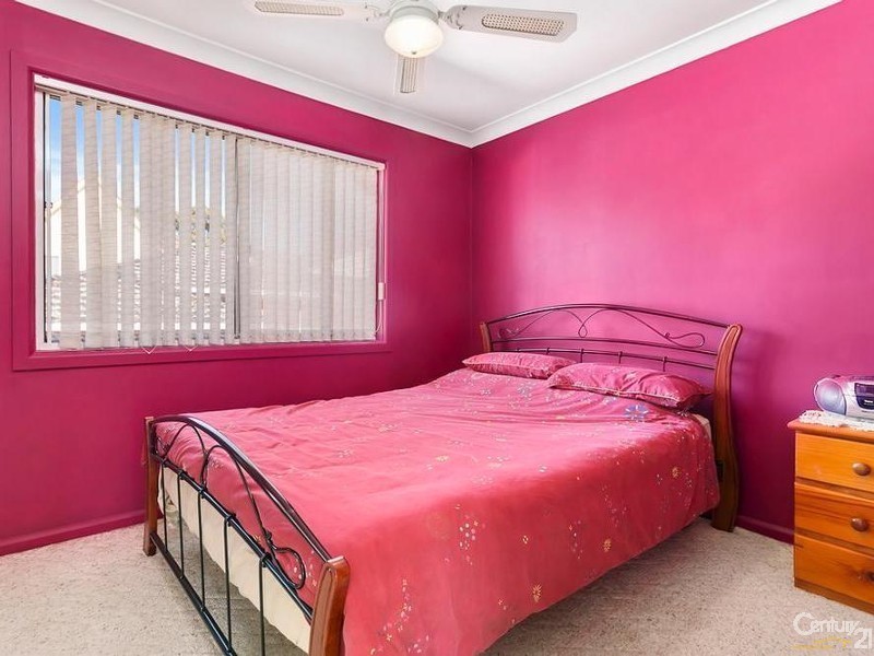 34 Twenty Second Avenue, West Hoxton NSW 2171