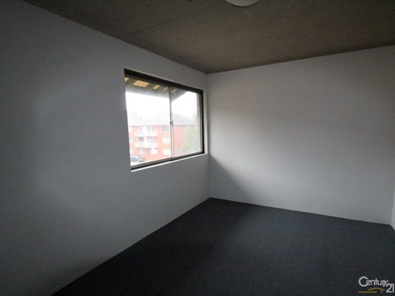 17/28 CHARLES STREET, Liverpool NSW 2170