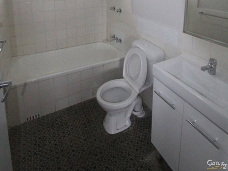 17/28 CHARLES STREET, Liverpool NSW 2170