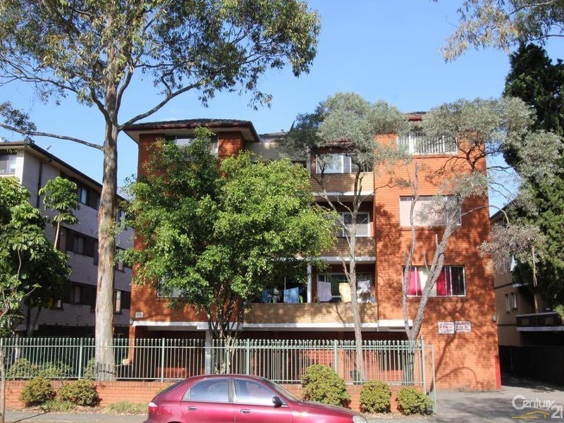 4/18 DRUMMOND STREET, Warwick Farm NSW 2170