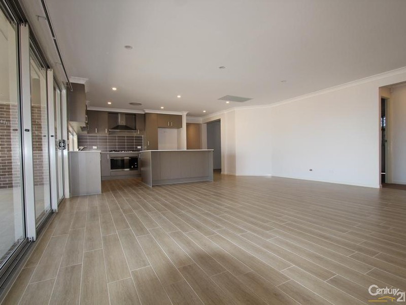 34 CLEMENT ROAD, Edmondson Park NSW 2174