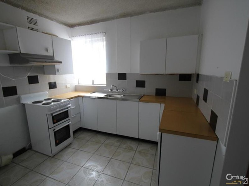 9/12-16 GOULBURN STREET, Liverpool NSW 2170