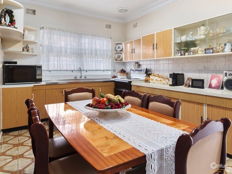 18 Boundary Road, Liverpool NSW 2170