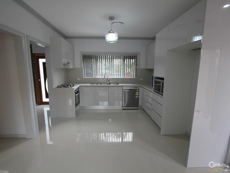 113A MEDLEY AVENUE, Liverpool NSW 2170