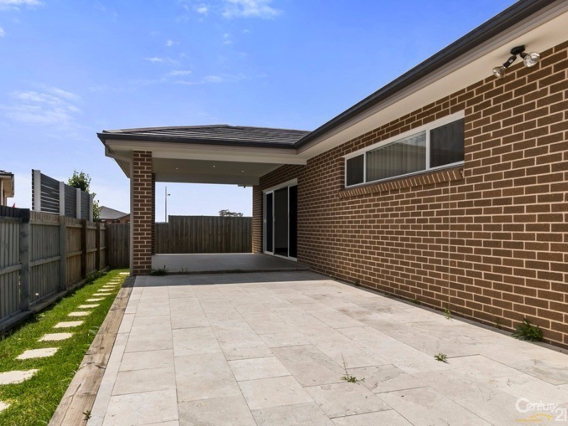 6 Tugela Rise, Edmondson Park NSW 2174
