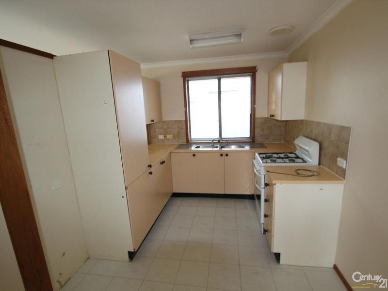 165 BARDIA PARADE, Holsworthy NSW 2173