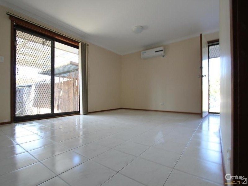 165 BARDIA PARADE, Holsworthy NSW 2173