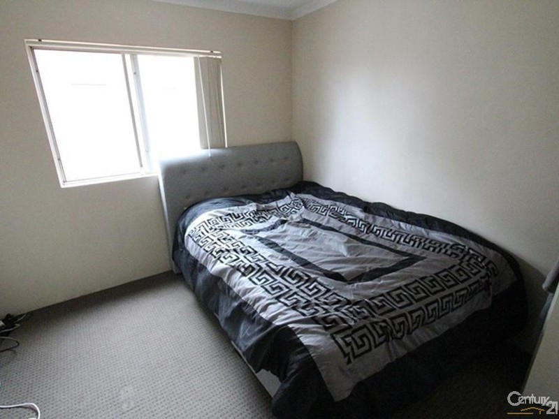 1/13 FORBES STREET, Warwick Farm NSW 2170