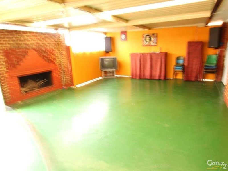 64 ALDERSON AVENUE, Liverpool NSW 2170