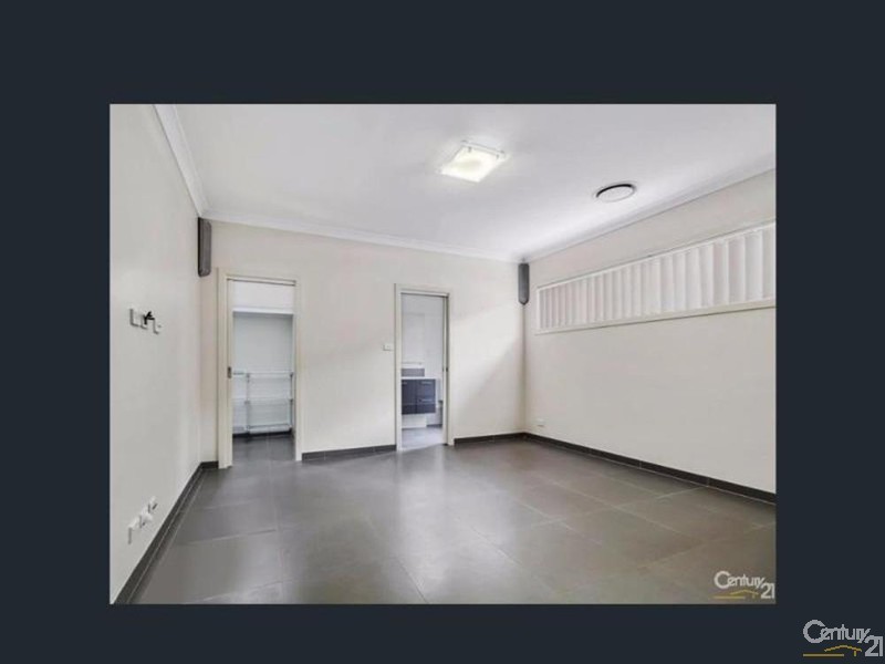 6 TUGELA RISE, Edmondson Park NSW 2174