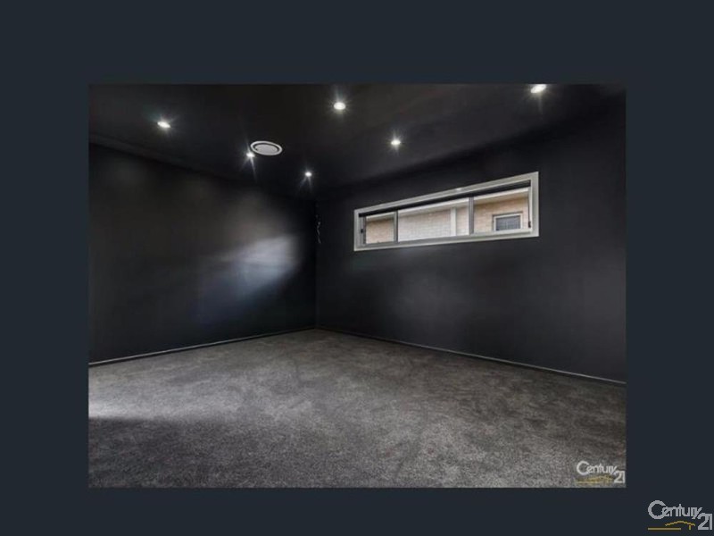 6 TUGELA RISE, Edmondson Park NSW 2174