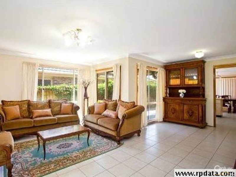 68 DAINTREE DRIVE, Wattle Grove NSW 2173
