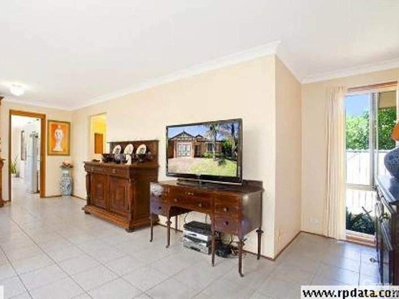 68 DAINTREE DRIVE, Wattle Grove NSW 2173
