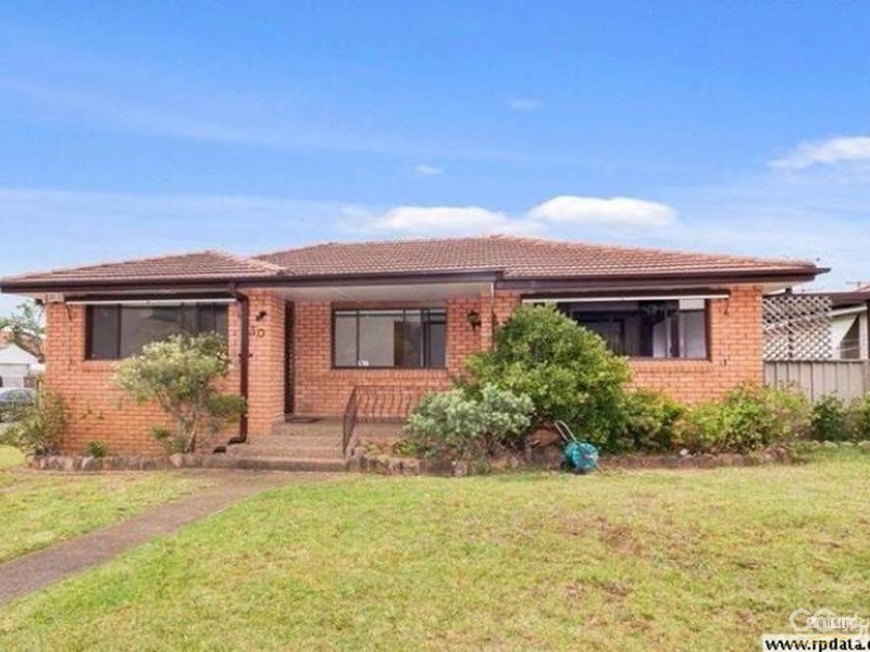 30 MAWSON DRIVE, Cartwright NSW 2168