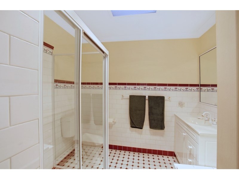 14 Dunrossil Avenue Casula NSW 2170, Casula NSW 2170