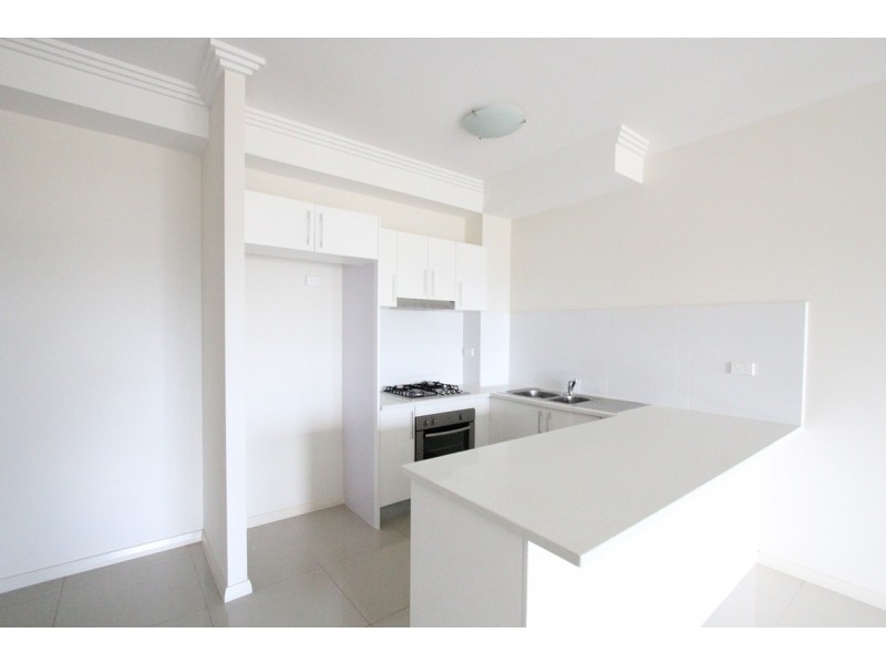 77/24 LACHLAN STREET, Liverpool NSW 2170