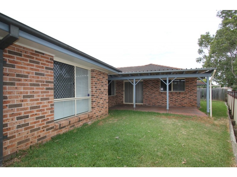 5/19 Booree Court, Wattle Grove NSW 2173