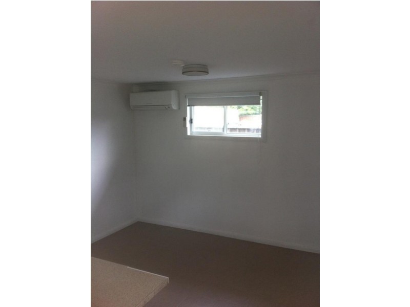 6B LYNDLEY STREET, Busby NSW 2168