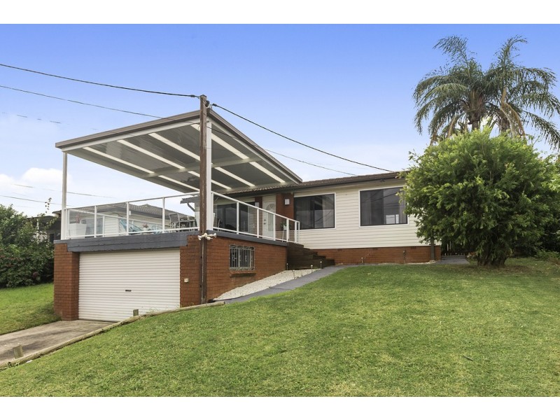 8 Sunset Avenue, Lurnea NSW 2170