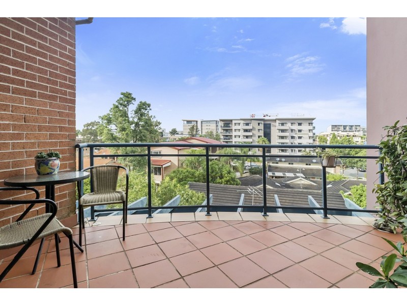 22/8-10 Bigge Street, Liverpool NSW 2170