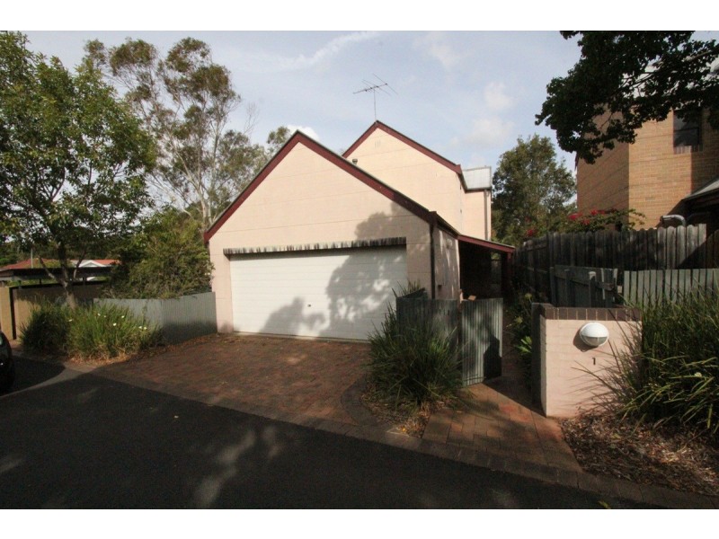 1/14 Provost Mews, Holsworthy NSW 2173