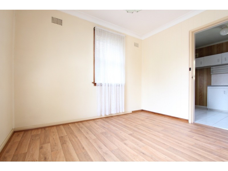 15 Sheahan Street, Warwick Farm NSW 2170