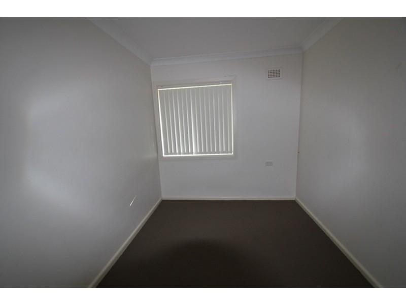 15 Bobin Road, Sadleir NSW 2168