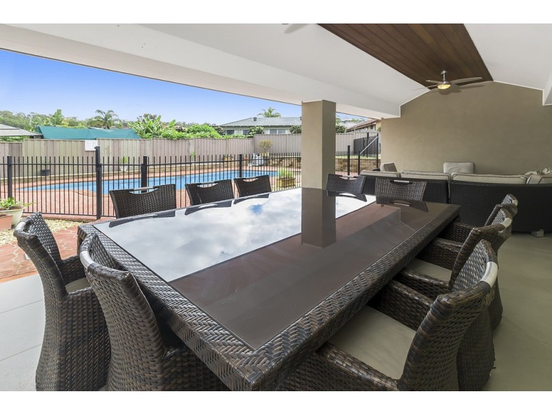 32  Province Street, Abbotsbury NSW 2176