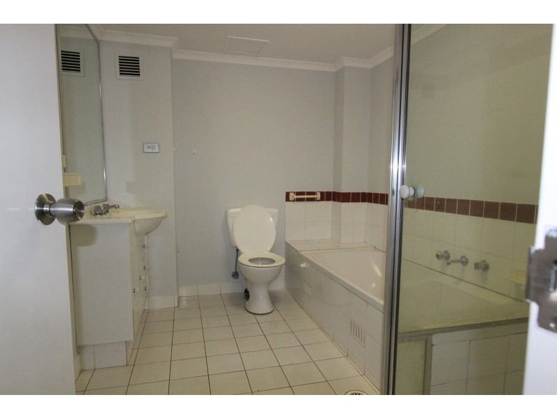 37/4 RIVERPARK DRIVE, Liverpool NSW 2170