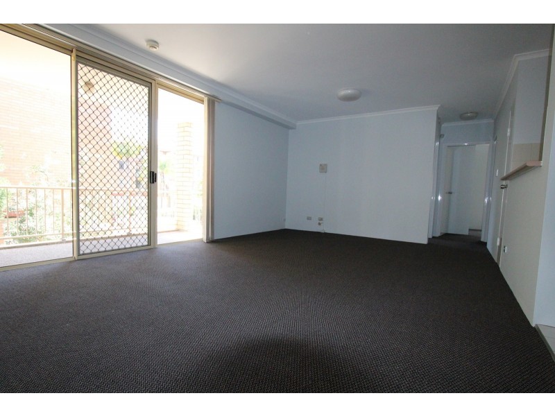 37/4 RIVERPARK DRIVE, Liverpool NSW 2170