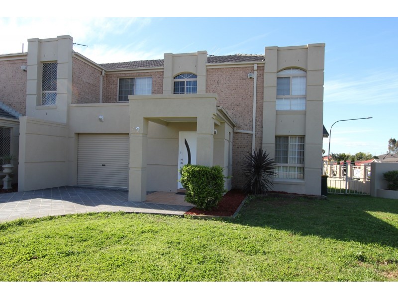42 Wagga Wagga Street, Prestons NSW 2170
