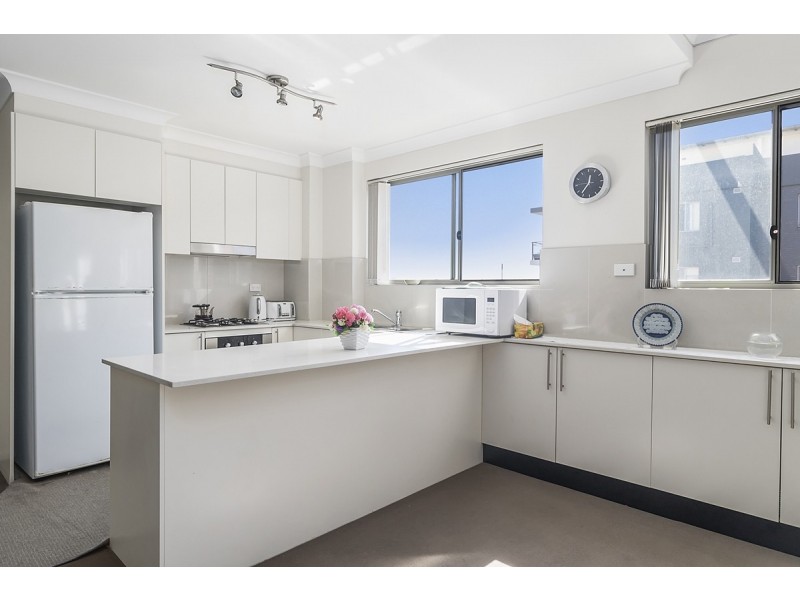 35/6-8 Bathurst Street, Liverpool NSW 2170