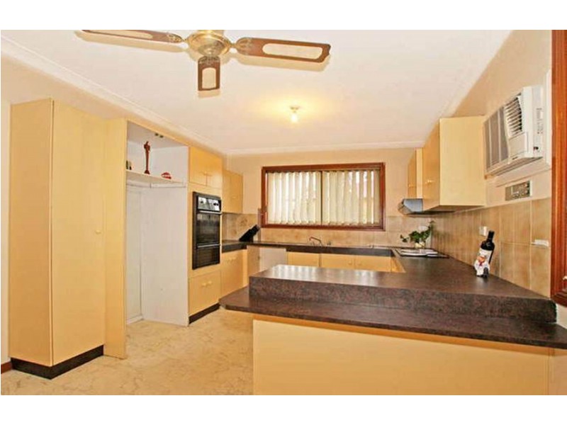 6 Buckland Road, Casula NSW 2170