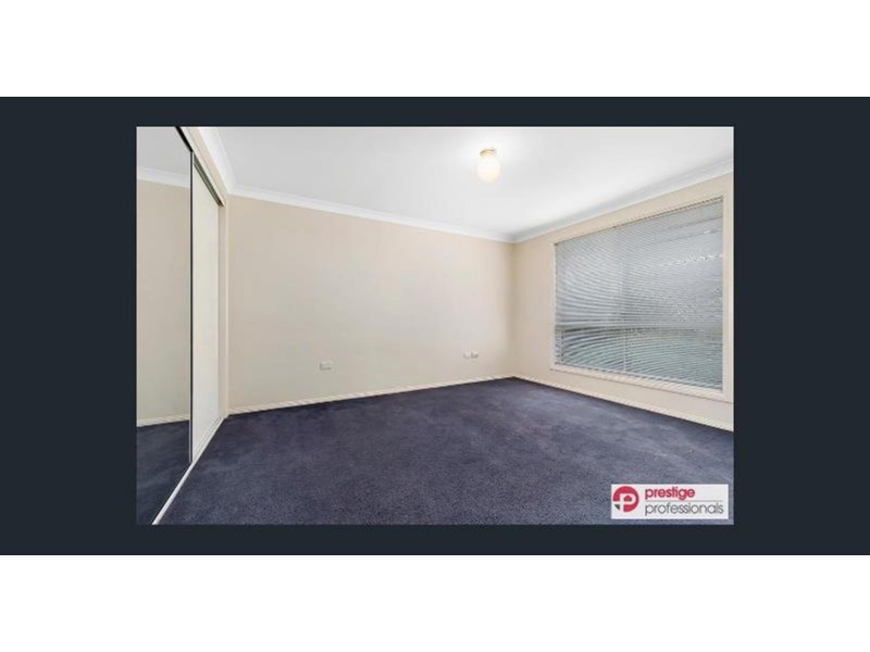 4/19 Booree Court, Wattle Grove NSW 2173