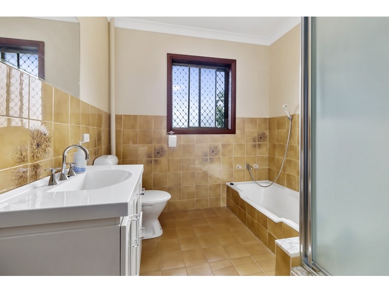 63 Edna Avenue, Mount Pritchard NSW 2170