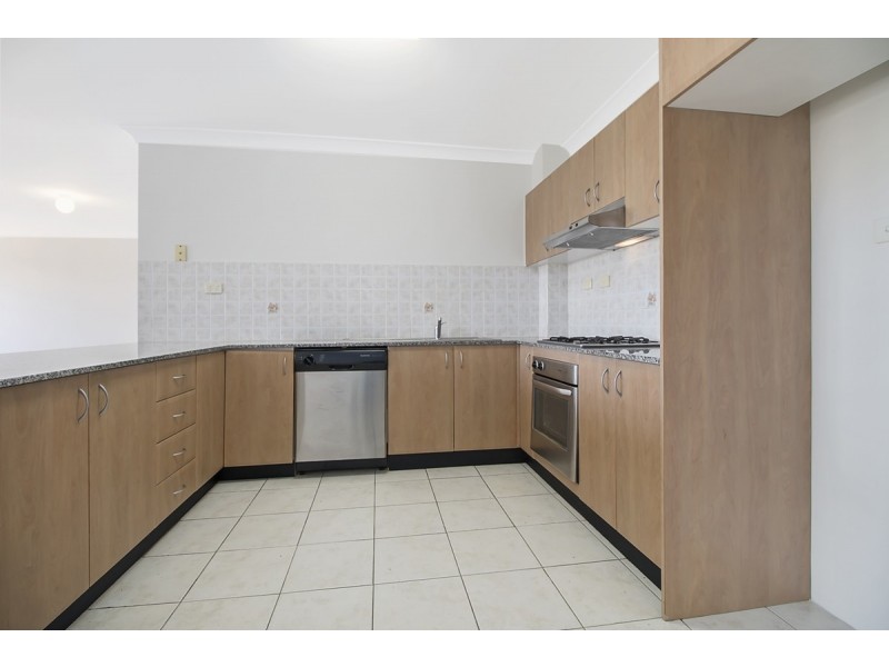 15/8-10 Bigge Street, Liverpool NSW 2170