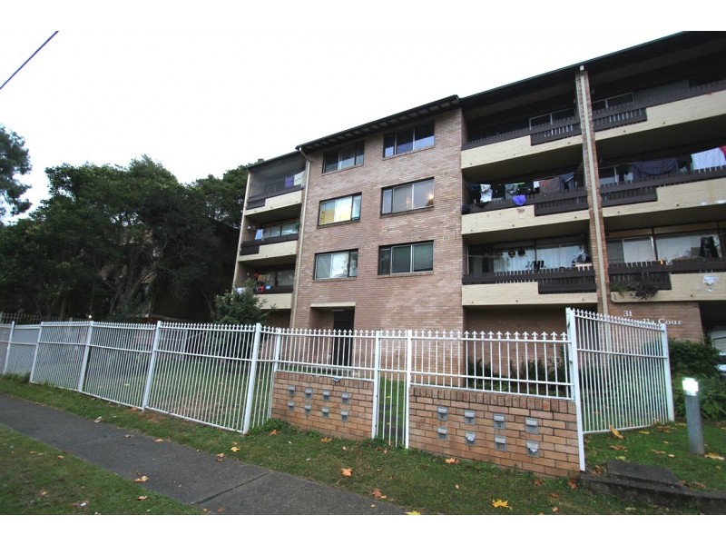 3/31-35 Forbes Street, Warwick Farm NSW 2170
