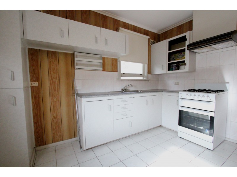 15 Sheahan Street, Warwick Farm NSW 2170